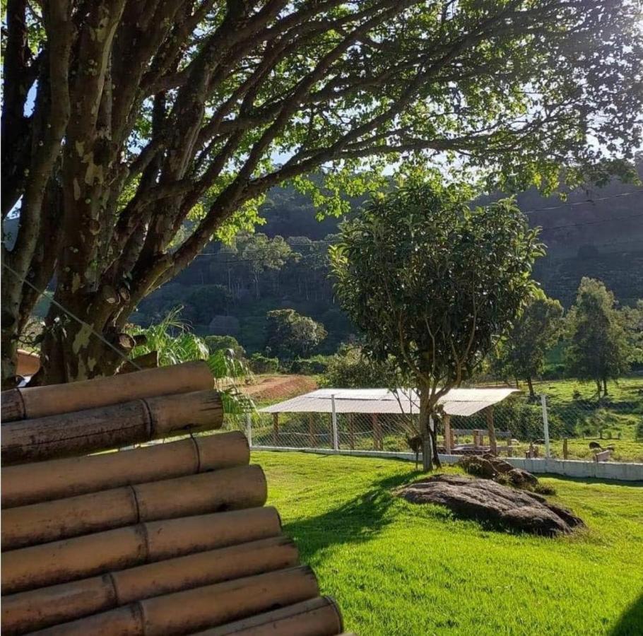 Sitio No Interior De Sp Para Curtir A Natureza 阿瓜斯达普拉塔 外观 照片